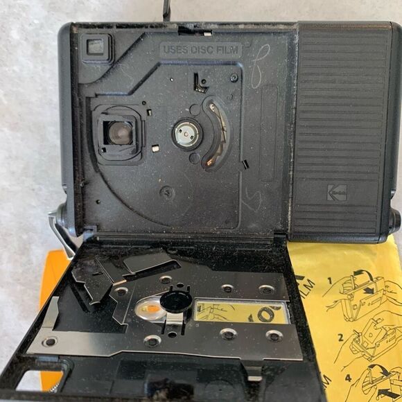 Kodak Disc 6000 Camera With New Disc Film-Untested - Picture 4 of 5